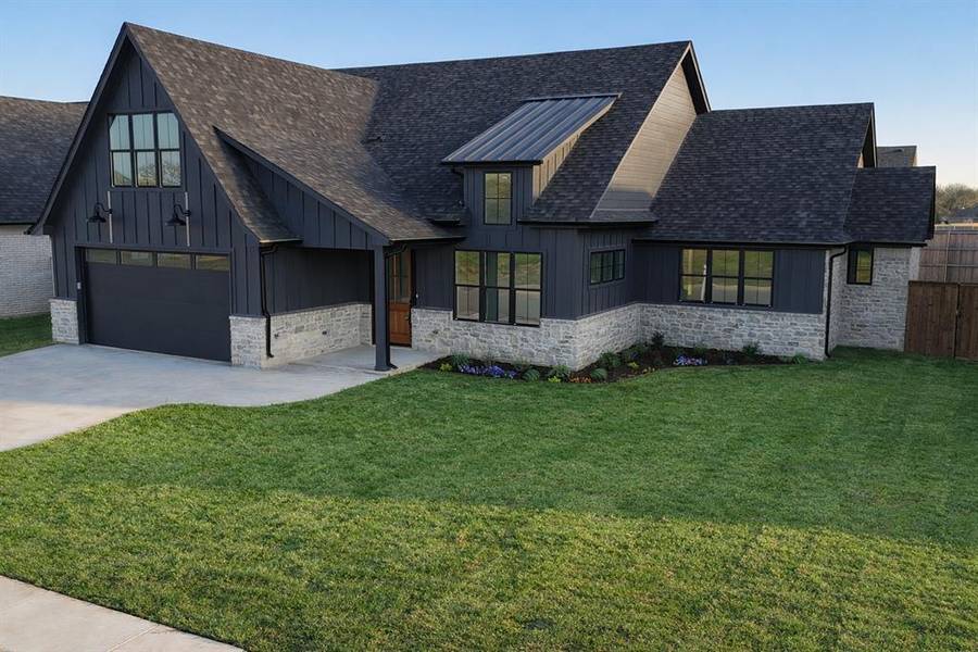 2029 Nichole Boulevard, Pottsboro, TX 75076