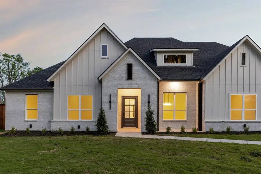 3710 Castle Drive, Rowlett, TX 75089