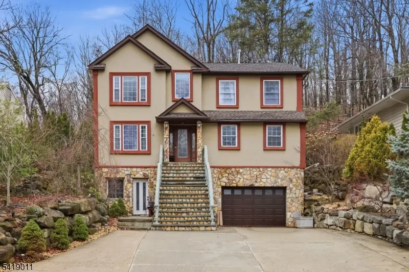 130 Valley View Dr, Rockaway Twp., NJ 07866