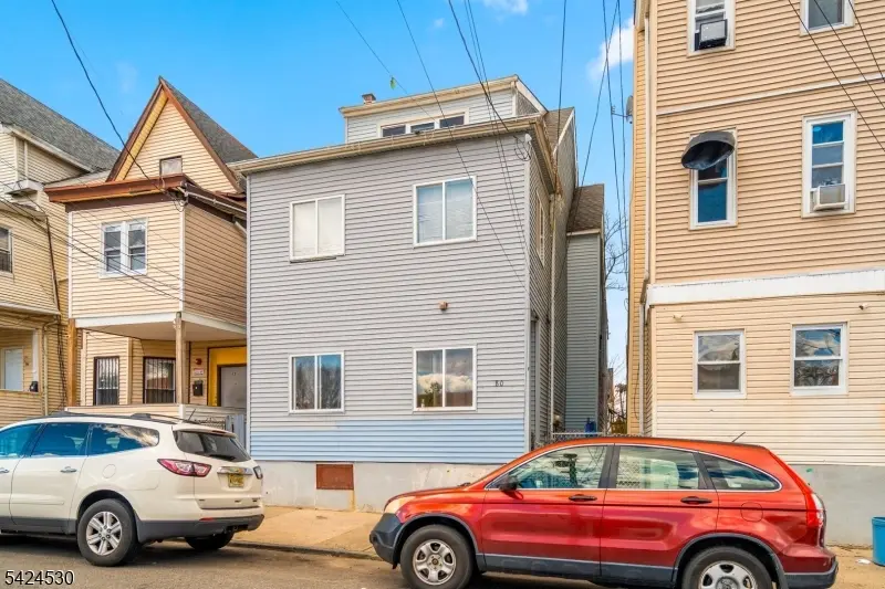 80 Pennington St, Paterson City, NJ 07501