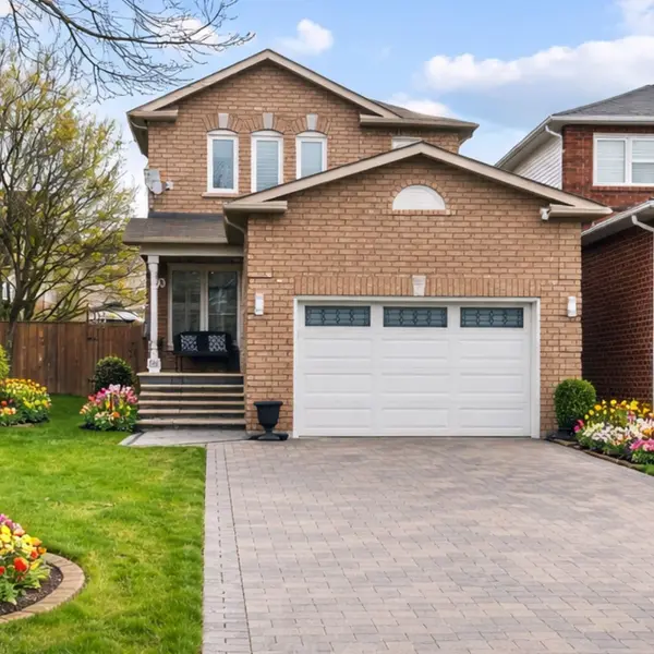 80 Fry CRES, Clarington, ON L1C 4Y3