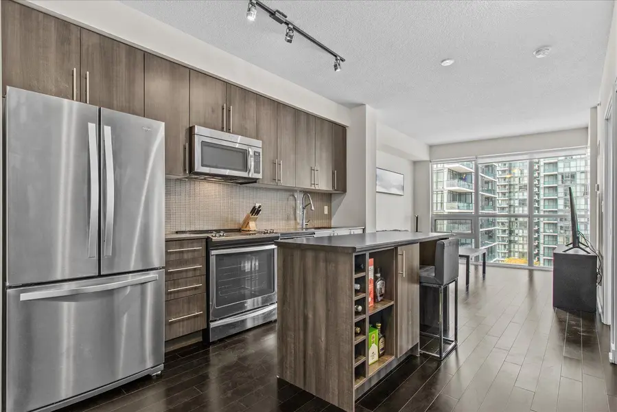 510 Curran PL #1105, Mississauga, ON L5B 0J8