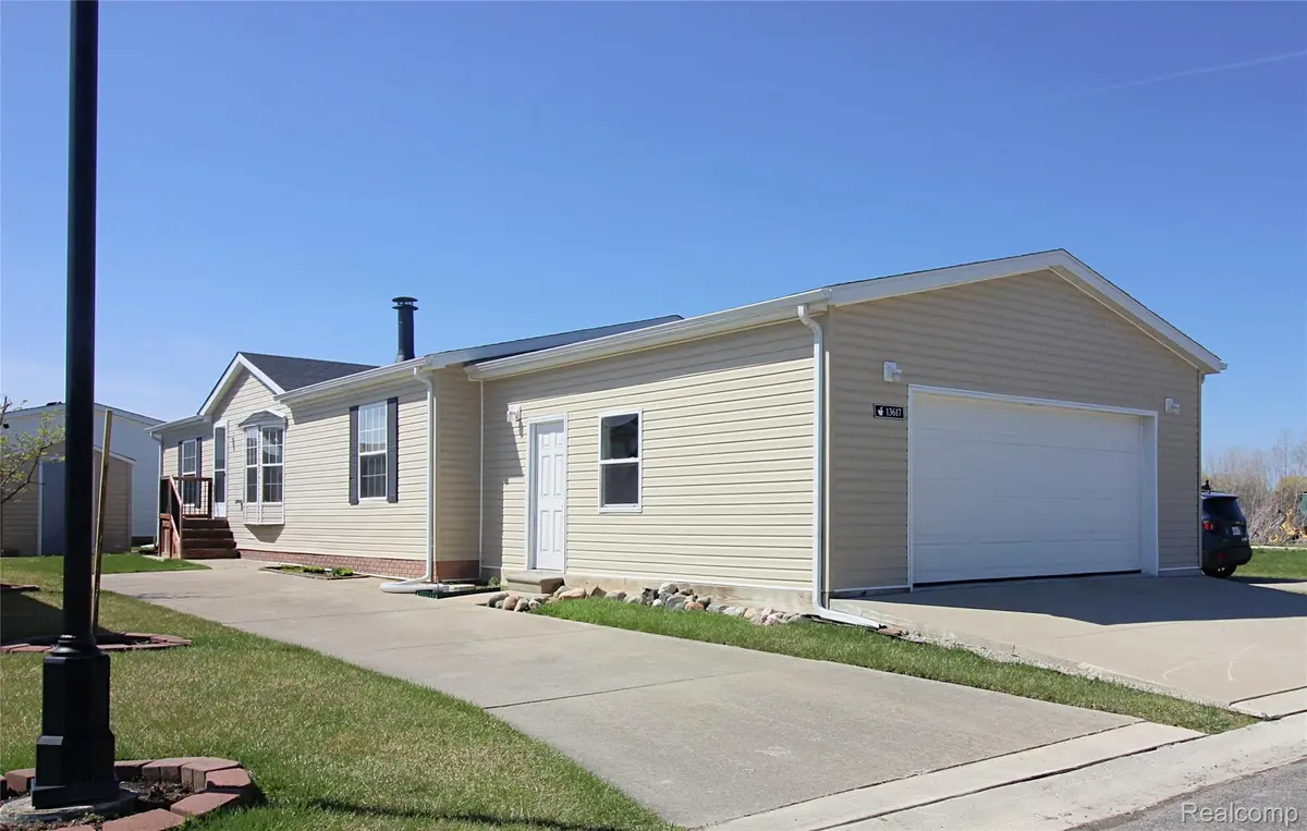 13617 Orchard View ST, Ash Township, MI 48117