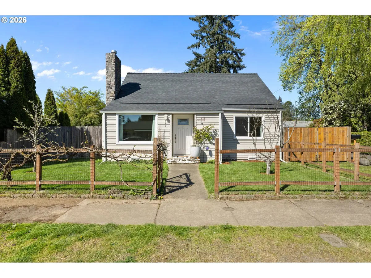 625 NE 2nd AVE, Hillsboro, OR 97124