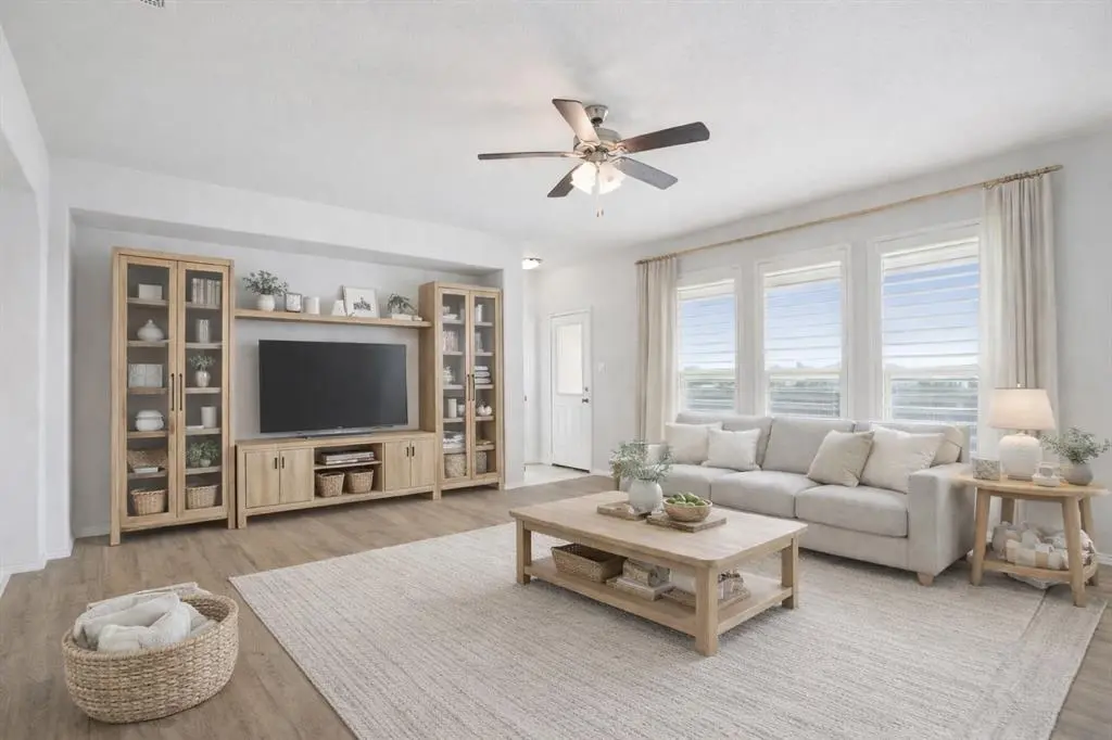 1048 Madelia Avenue, Fort Worth, TX 76177