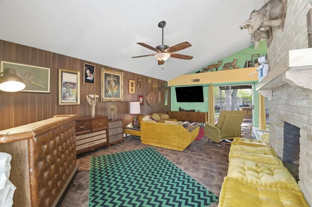 3206 Brook Glen Drive, Garland, TX 75044