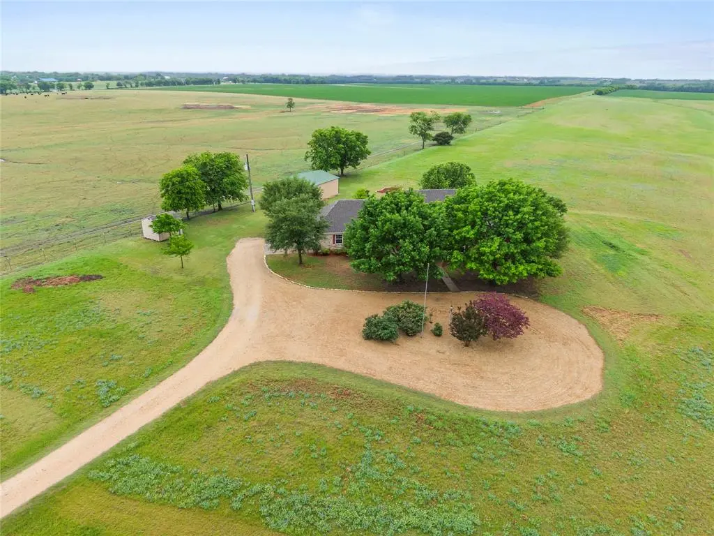 550 Dowell Road, Moody, TX 76557