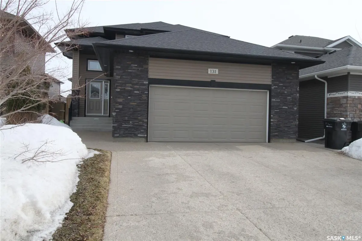 131 Pringle CRESCENT, Saskatoon, SK S7T 0S3