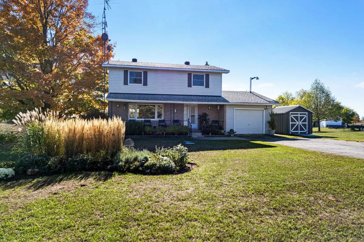 1053 Mitchell RD, Lanark Highlands, ON K0G 1K0