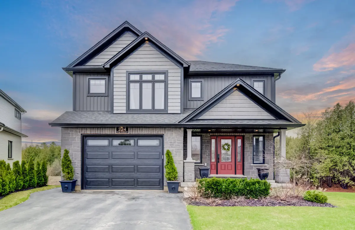 224 Djay CRES, West Grey, ON N0G 1R0