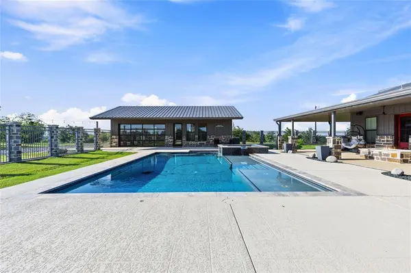 1249 County Road 4680, Boyd, TX 76023