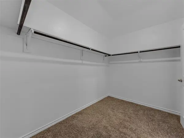 2126 Hobby Drive, Forney, TX 75126