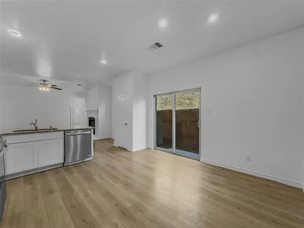 2126 Hobby Drive, Forney, TX 75126