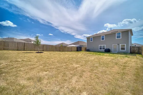 10852 Copper Hills Lane, Fort Worth, TX 76108