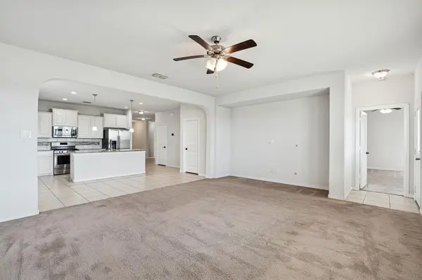 1048 Madelia Avenue, Fort Worth, TX 76177