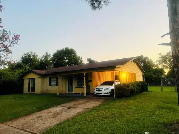 1209 Crestmoor Drive, Shreveport, LA 71107