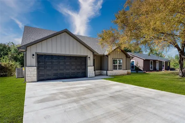 213 Anchor Lane, Gun Barrel City, TX 75156