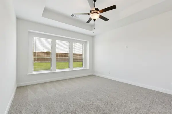 7725 Dibble Avenue, Joshua, TX 76058