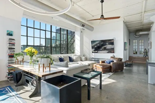 2220 Canton Street #407, Dallas, TX 75201