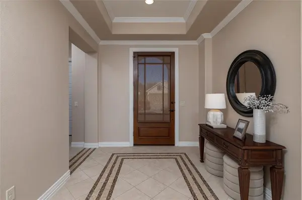 11517 Parkcrest Drive, Denton, TX 76207