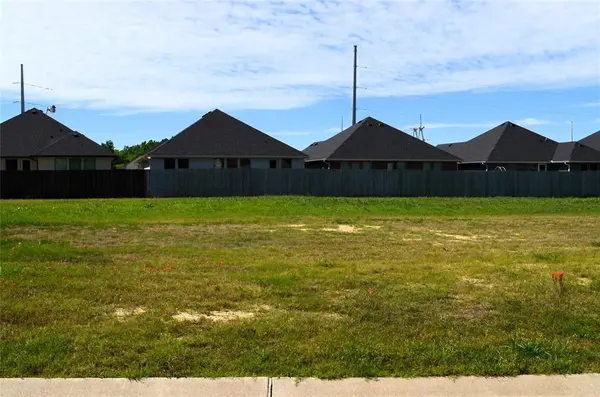 307 Preston Road, Mabank, TX 75147