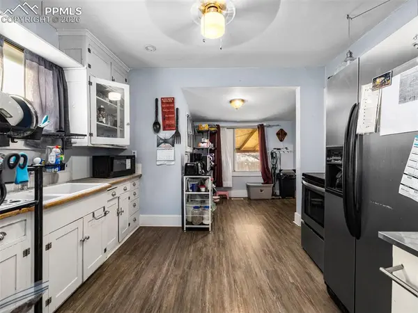 1107 Jackson ST, Pueblo, CO 81004