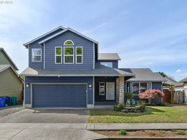 1818 NE BLUE HERON DR, Portland, OR 97211
