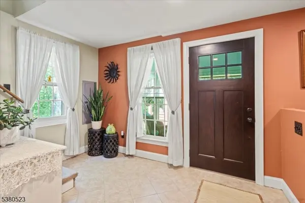 7 Laurel Ave, Frankford Twp., NJ 07826