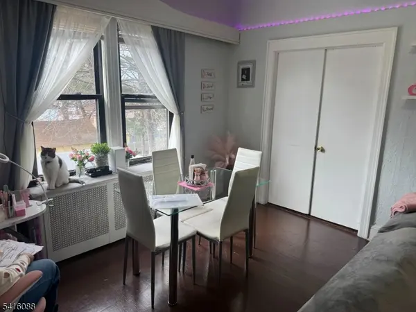 16 Roosevelt Ave, Dumont Boro, NJ 07628