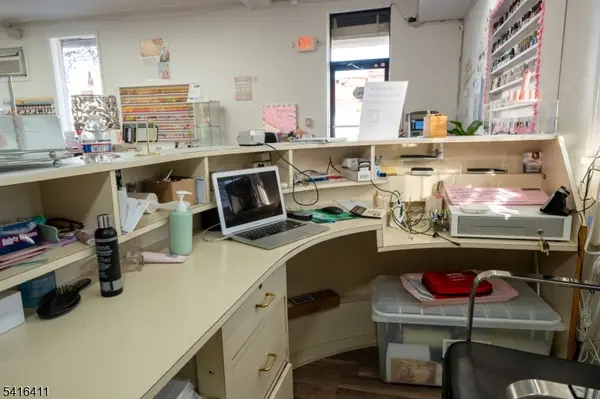 235 Midland Ave, Garfield City, NJ 07026