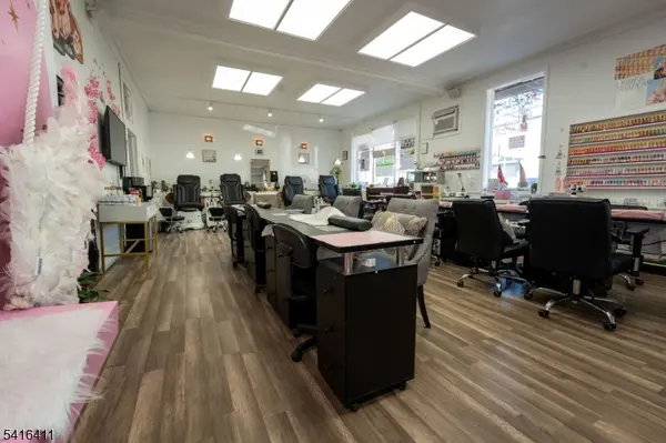 235 Midland Ave, Garfield City, NJ 07026