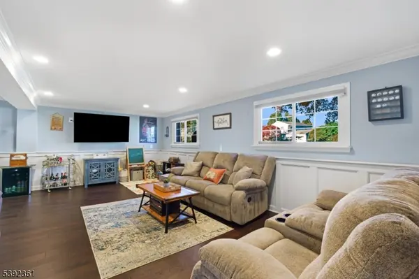 6 Ann St, Roxbury Twp., NJ 07876