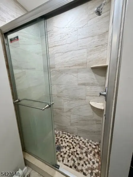 356 Pacific St #3, Paterson City, NJ 07503