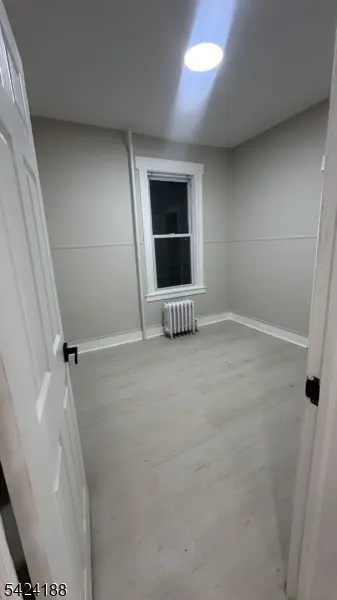 354 Dakota St, Paterson City, NJ 07503