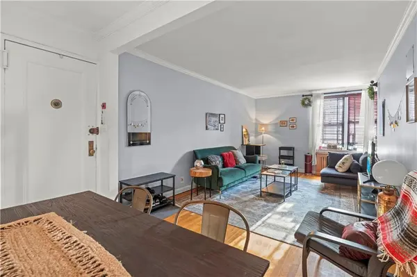 2280 Burnett ST #2J, Brooklyn, NY 11229