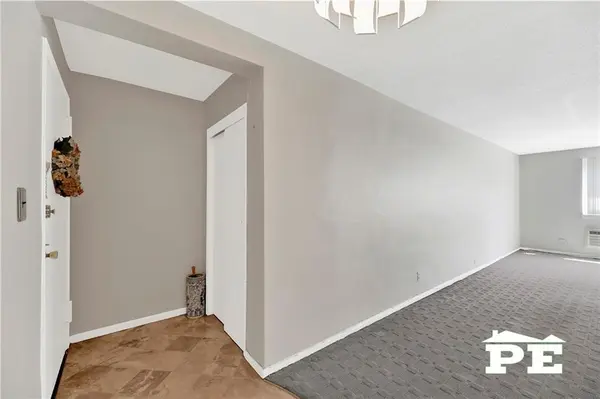 88-12 151st AVE #3J, Howard Beach, NY 11414