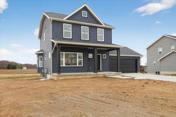 247 Gemstone DR, Alma, MI 48801