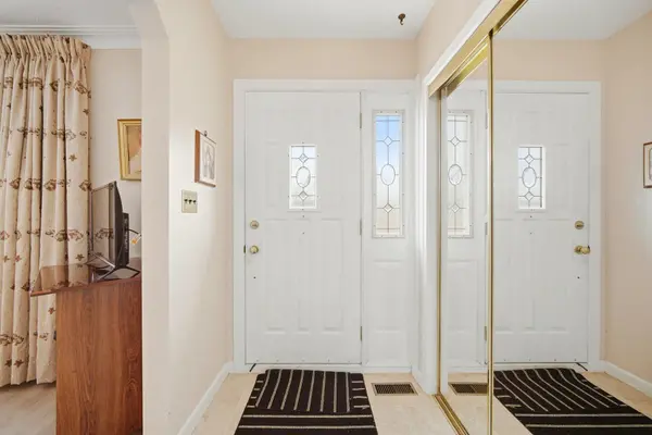 24 Beran DR, Toronto E09, ON M1G 1G1