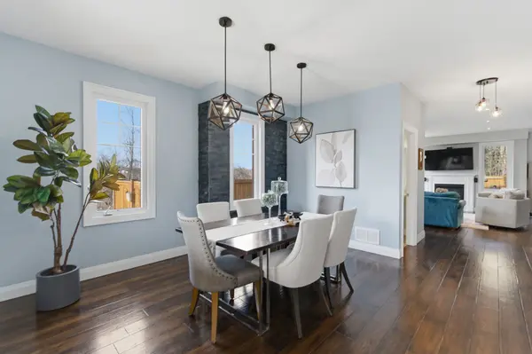 201 Varcoe RD, Clarington, ON L1E 0J1