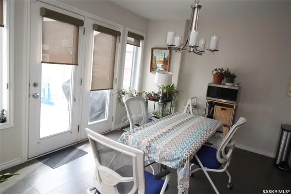 131 Pringle CRESCENT, Saskatoon, SK S7T 0S3