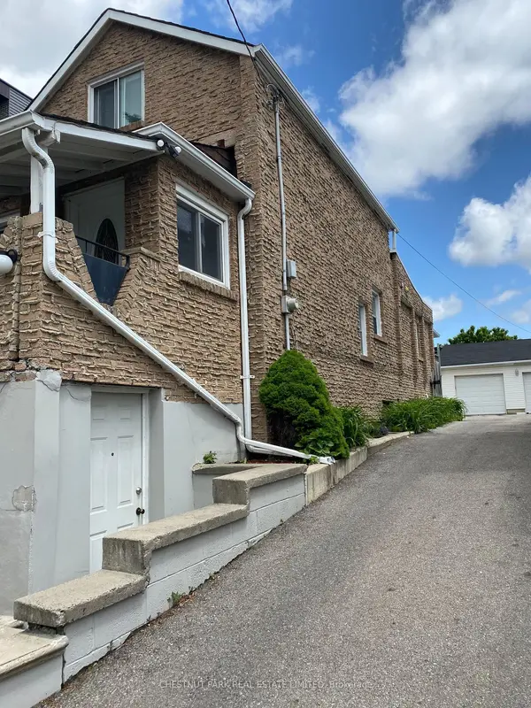 173 Chambers AVE #Lower, Toronto W03, ON M6N 3M5