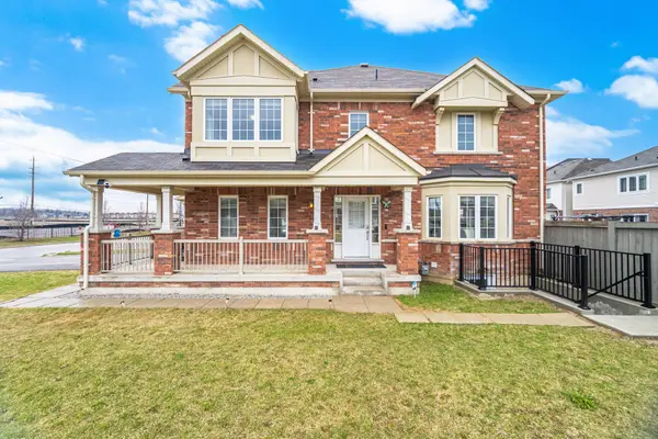 19 Donlamont CIR, Brampton, ON L7A 4T5