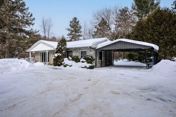 109 Perth ST, Rideau Lakes, ON K0G 1E0