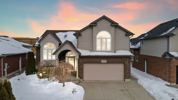 6296 Parkside RD, Niagara Falls, ON L2H 0B2