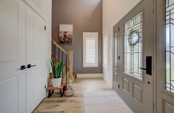 224 Djay CRES, West Grey, ON N0G 1R0