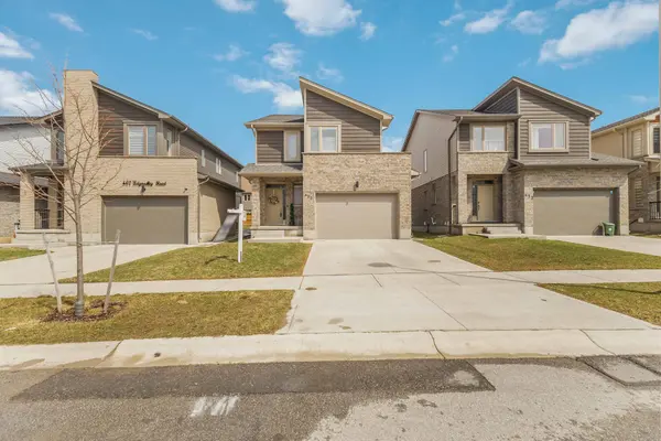 405 Edgevalley RD, London East, ON N5V 0C2