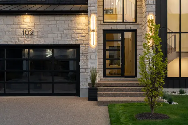 102 Millpond RD, Niagara-on-the-lake, ON L0S 1J1