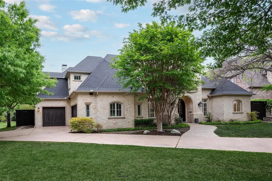 11040 Tibbs Street, Dallas, TX 75230