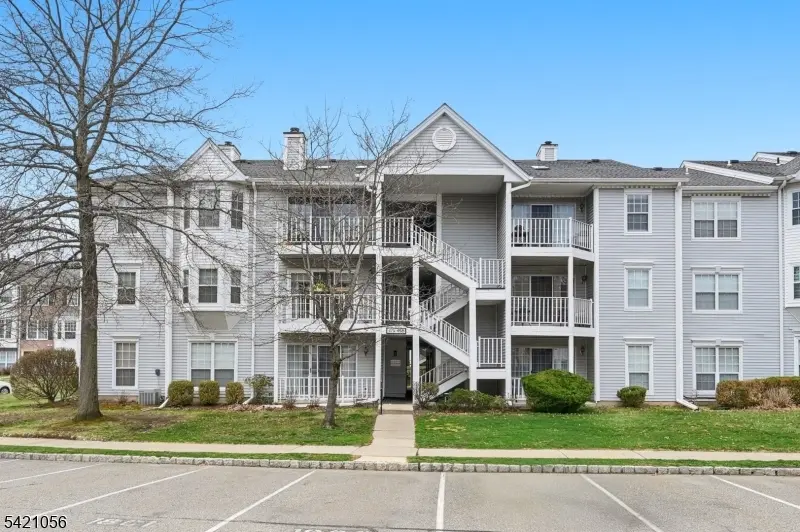 475 Quince Ct, Mahwah Twp., NJ 07430