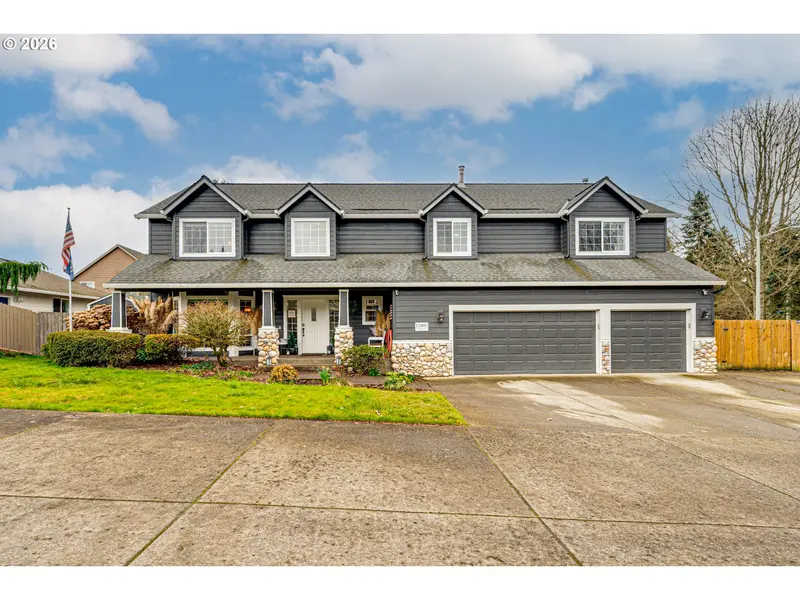 13405 NW 48TH AVE, Vancouver, WA 98685